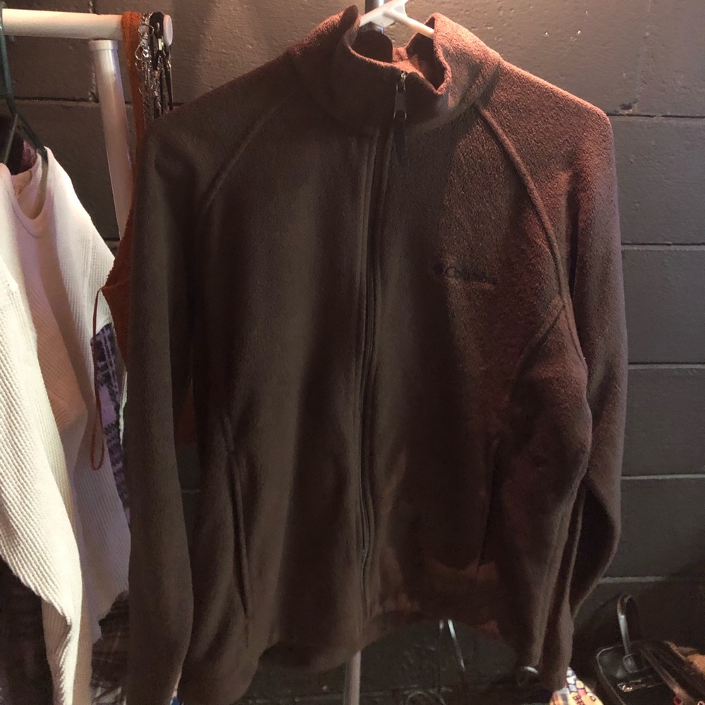 BEAUTIFUL BROWN COLUMBIA ZIPUP SWEATER